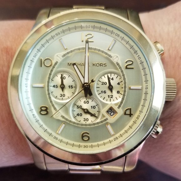 Michael Kors Oversized Runway Chronograph Watch - Picture 3 of 7